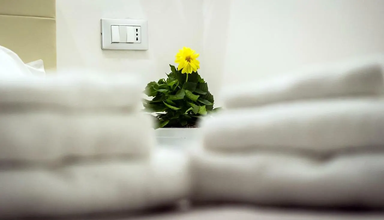 Hotel Mr. Charlie Brown Rom Italien
