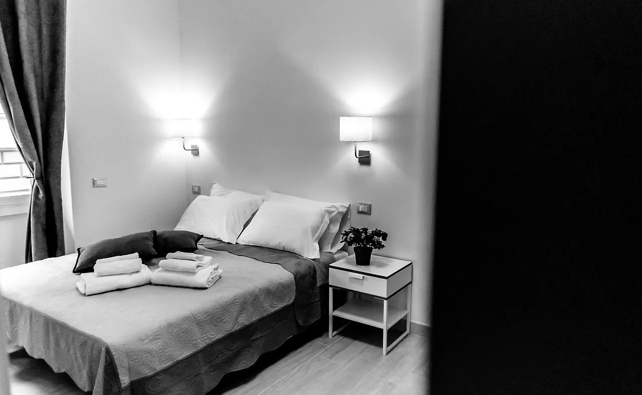 Mr. Charlie Brown Hotel Rome